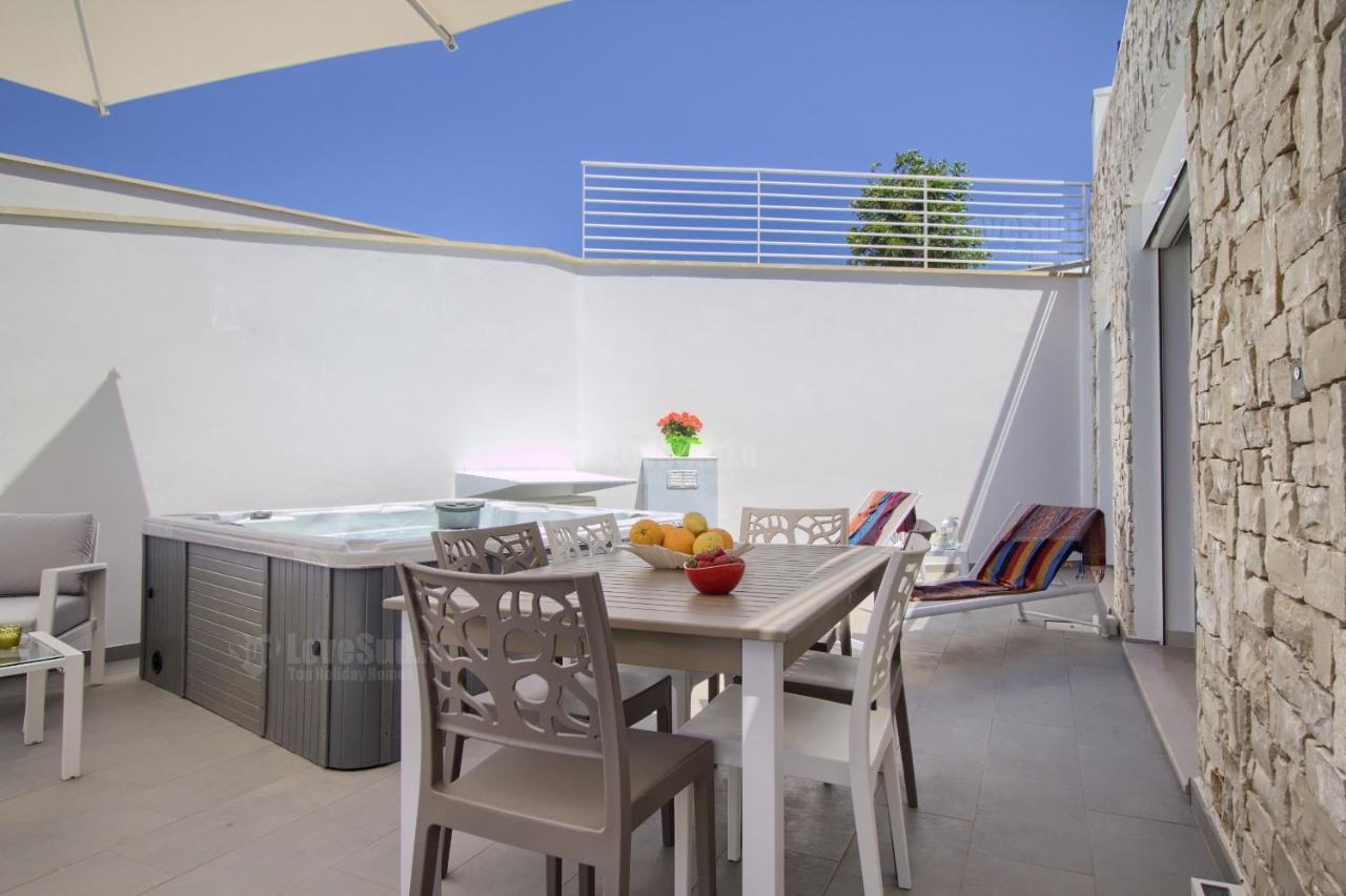 Jacuzzi Holiday Homes By Lovesud Santa Maria di Leuca Zewnętrze zdjęcie
