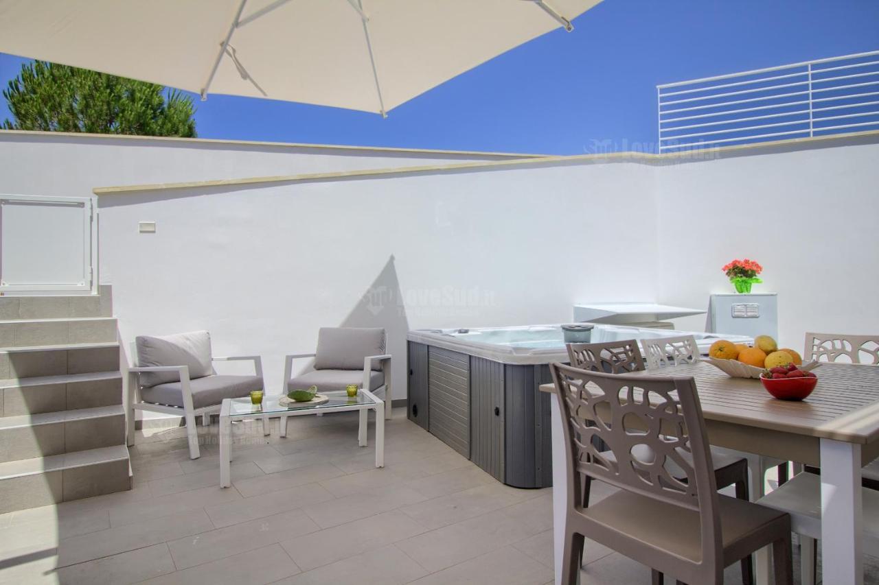 Jacuzzi Holiday Homes By Lovesud Santa Maria di Leuca Zewnętrze zdjęcie