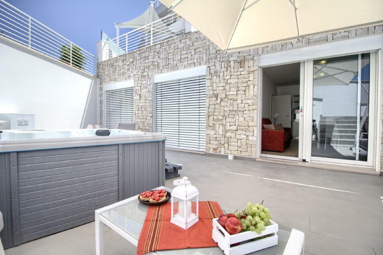 Jacuzzi Holiday Homes By Lovesud Santa Maria di Leuca Zewnętrze zdjęcie